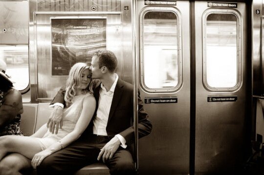 what to wear for engagement photos