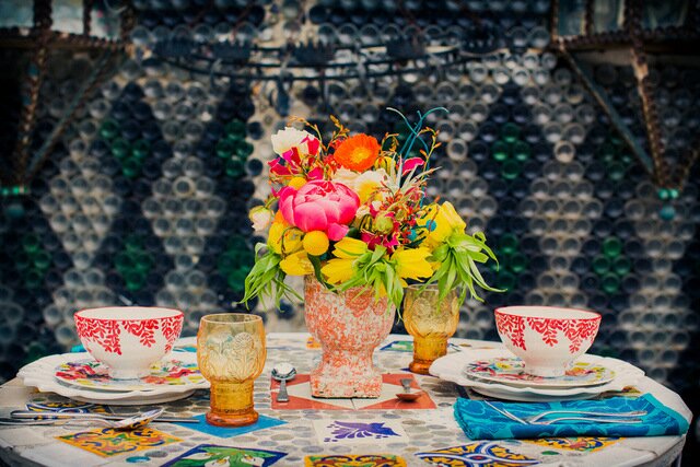 mexican folk art inspired vow renewal | Zoom Theory Photography on ohlovelyday.com