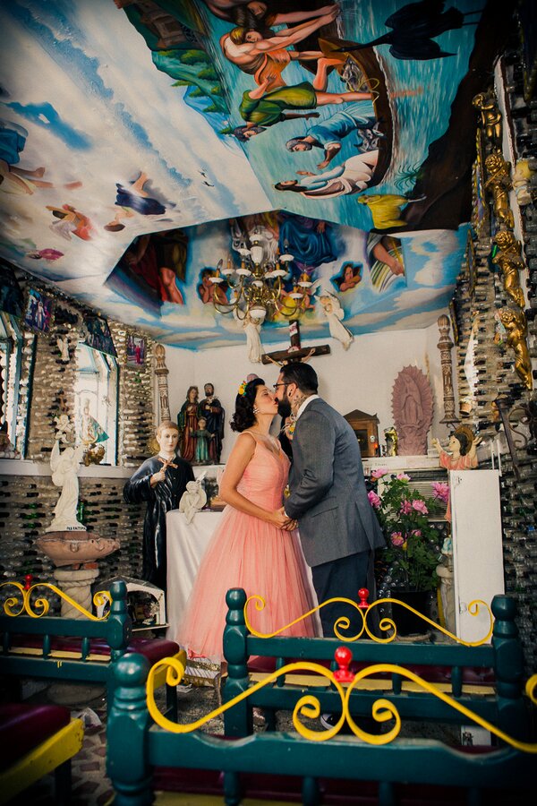 mexican folk art inspired vow renewal | Zoom Theory Photography on ohlovelyday.com
