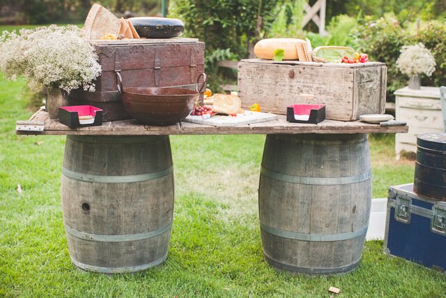 Relaxed Barn Wedding | Orange Owl Photography on Oh Lovely Day